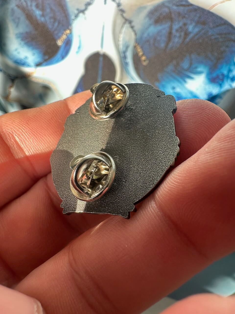 Isadora Skullheart Anstecknadel